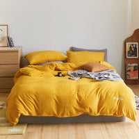 HKM-975251 Cozy Winter Fleece 4-Piece Bedding Set - Soft Polyester Sheets and Quilt Cover in Solid Color