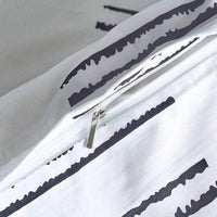 HKM-979859 Three-Piece Modern Floral Quilt Cover Set with Pillowcases, Multiple Sizes Available