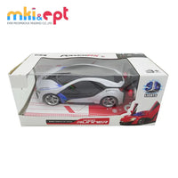 HKM-981331 1:18 RC Car with Four Channels and Light-Up Features, Ready-to-Go Electronic Toy for Kids