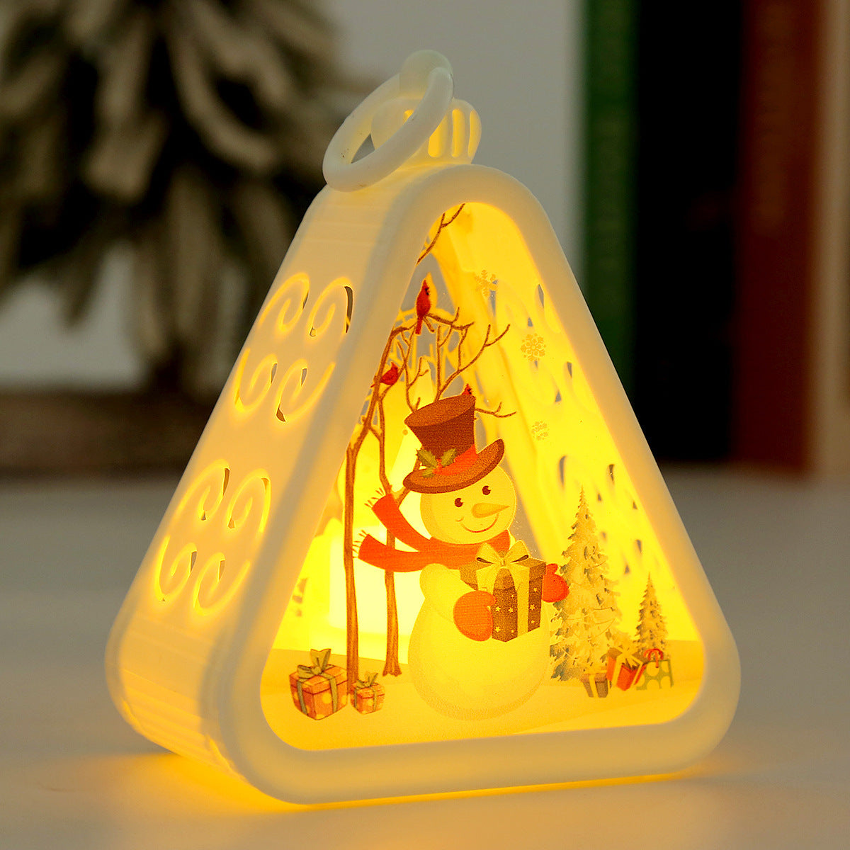 HKM-988051 Retro Electric Candle Lamp Christmas Decorations – White and Bronze Designs with UV Printing