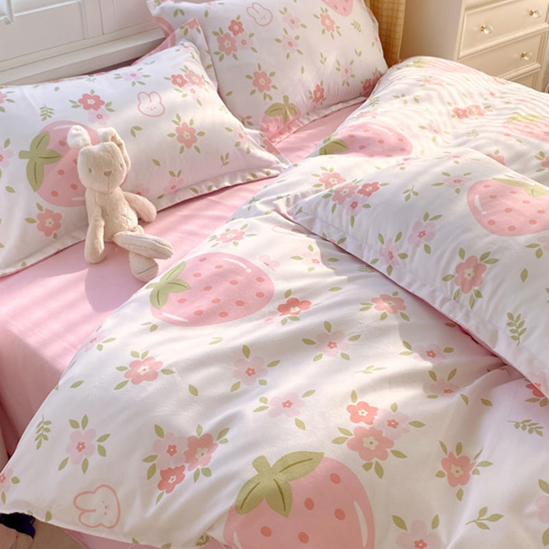 HKM-991059 Strawberry Print 3 Piece Microfiber Duvet Cover Set with Pillow Shams in Multiple Sizes