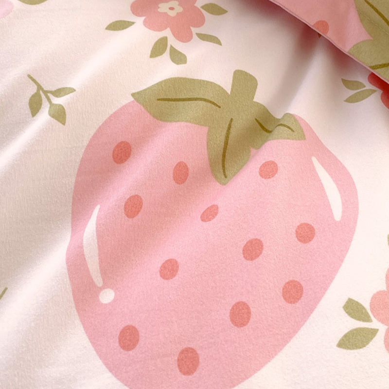 HKM-991059 Strawberry Print 3 Piece Microfiber Duvet Cover Set with Pillow Shams in Multiple Sizes