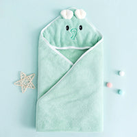 HKM-993619 Soft Coral Velvet Newborn Baby Quilt - Seasonal Use in White, Orange, Gray, Green, and Pink Bear Designs (80 x 80 cm)
