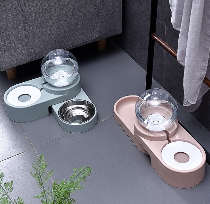 HKM-996371 Automatic Pet Water Bowl with 1.8L Capacity - Durable PET/HIPS Material
