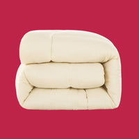 HKM-997651 All-Season Thickened Comfort Quilt – Thermal Storage Soybean Protein Fiber with Polyester Cover