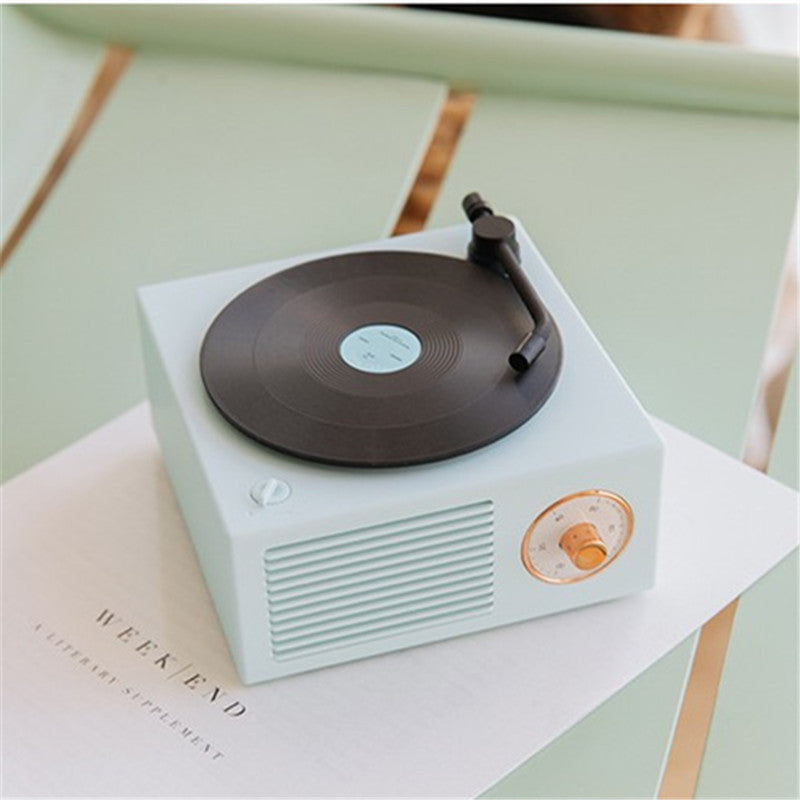 HKM-997715 Retro Bluetooth Record Player Mini Wireless Speaker - 1000mAh Battery, 5W Output, 16GB Storage, Compact Design
