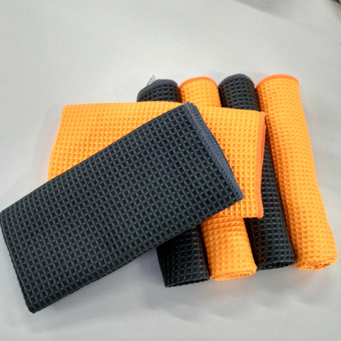 HKM-999379 Microfiber Car Wash Towel - Ultra Absorbent Wafer Style, Soft and Scratch-Free, 40x40cm, Orange/Gray