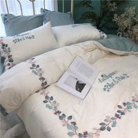 HKM-999571 Silky Soft Embroidered Quilt Bedding Set with Floral and Plant Patterns, Available in Multiple Sizes