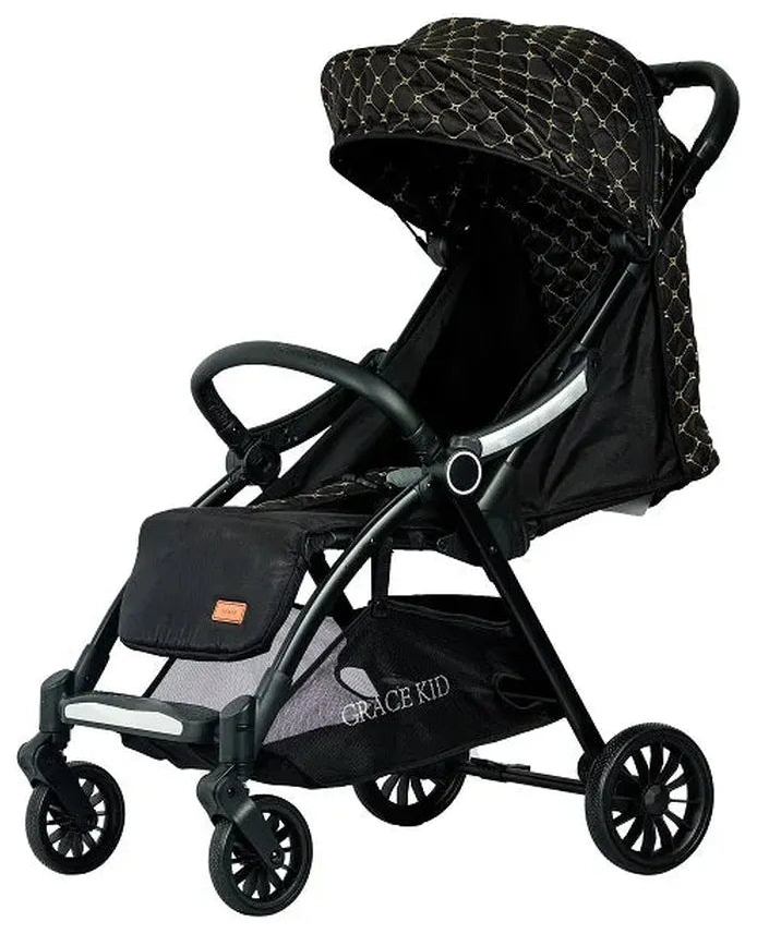 HKM-8664403 Showcase 1